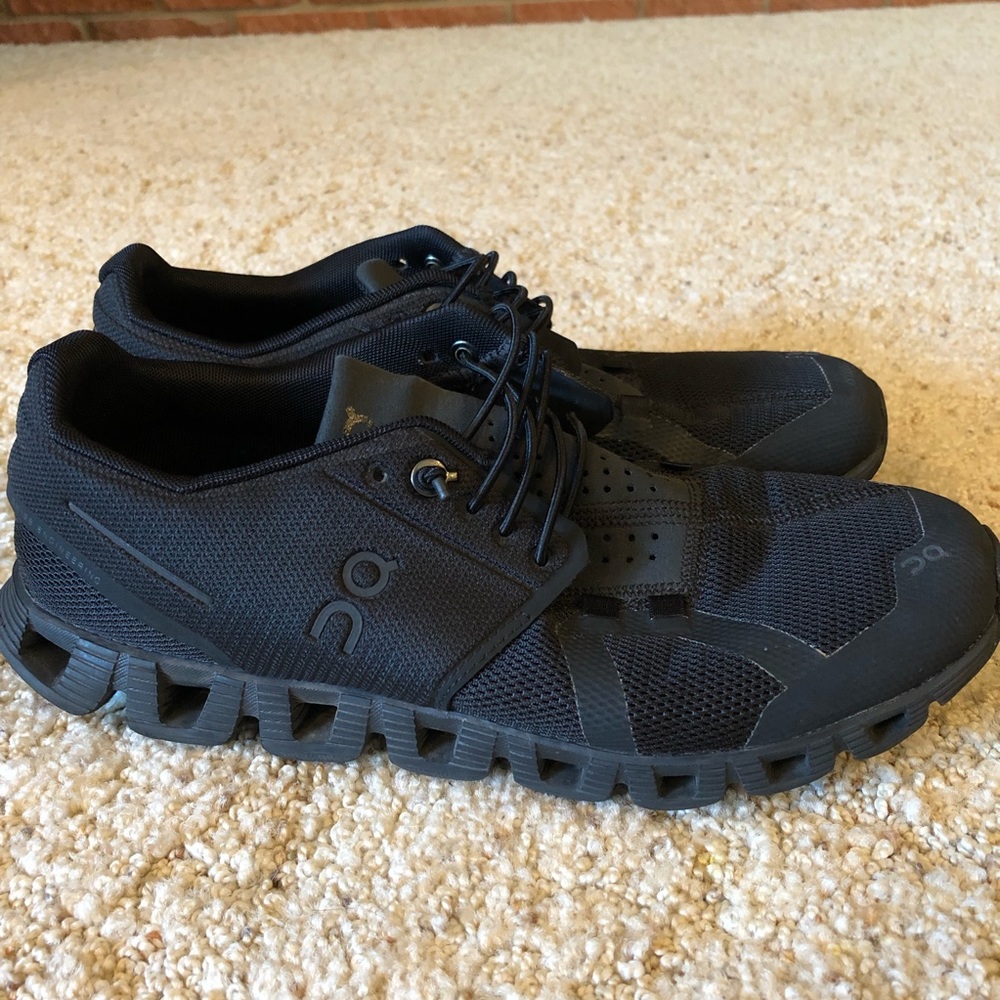 ON Running Shoes